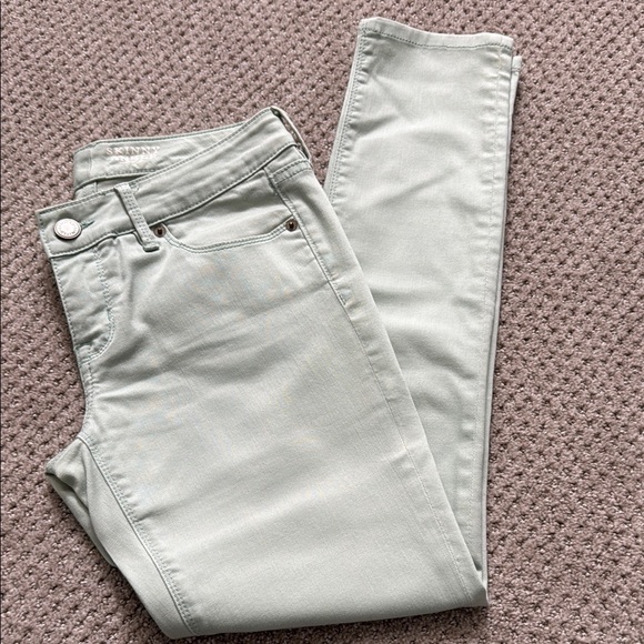 The Limited - Skinny Ankle 678- Size 2R - Picture 1 of 4